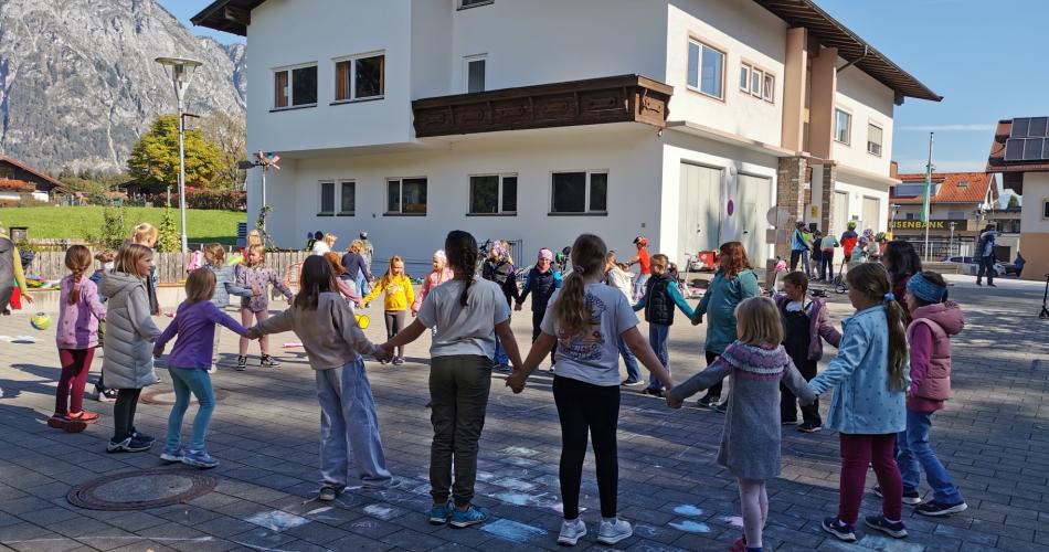 Die Straße gehört den Kindern 